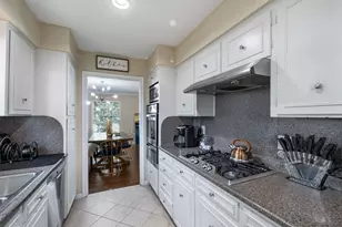 3750 Ridgeoak Way, Farmers Branch, TX 75244 - Photo 6