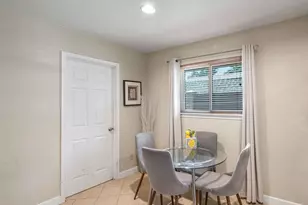 3750 Ridgeoak Way, Farmers Branch, TX 75244 - Photo 8