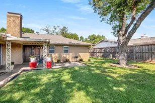 3750 Ridgeoak Way, Farmers Branch, TX 75244 - Photo 30