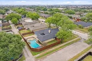 528 Sheffield Dr, Richardson, TX 75081 - Photo 2