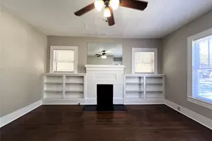 821 W Hickory St, Denton, TX 76201 - Photo 2