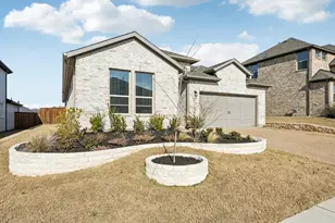208 Castle Rock Dr, Melissa, TX 75454 - Photo 2