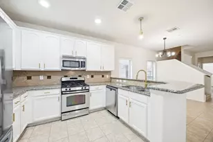 6743 Pistoia Dr, Frisco, TX 75034 - Photo 4