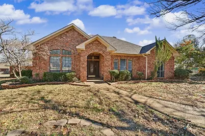 304 Trollinger Street, Whitesboro, TX 76273 - Photo 1