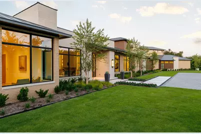 4527 N Lindhurst Avenue, Dallas, TX 75229 - Photo 2