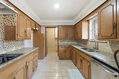 10015 Pensive Drive, Dallas, TX 75229 - Photo 14