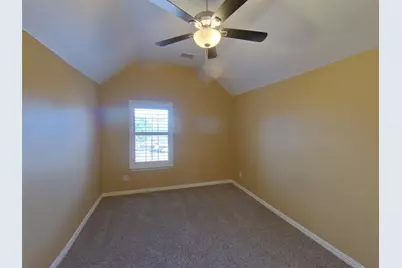 7729 Glencrest Drive, Sachse, TX 75048 - Photo 10