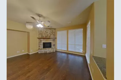 7729 Glencrest Drive, Sachse, TX 75048 - Photo 2