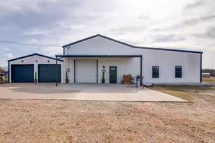 1840 County Road 4309 N, Greenville, TX 75401 - Photo 32