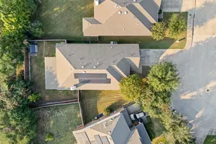 2844 Lacompte Dr, Dallas, TX 75227 - Photo 34