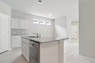 3057 Maple Orch Ln, Fort Worth, TX 76140 - Photo 4