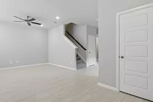 3057 Maple Orch Ln, Fort Worth, TX 76140 - Photo 12