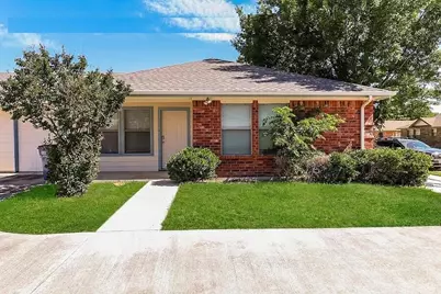 136 Stewart Bend Court #A, Azle, TX 76020 - Photo 1