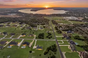 204 Martin Dr, Granbury, TX 76049 - Photo 38