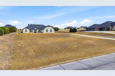 204 Martin Drive, Granbury, TX 76049 - Photo 36