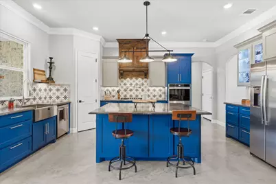 204 Martin Drive, Granbury, TX 76049 - Photo 10