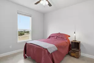 204 Martin Dr, Granbury, TX 76049 - Photo 24