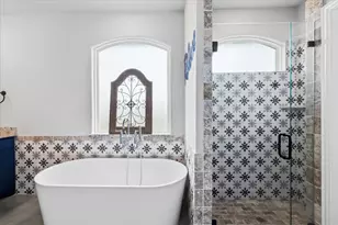 204 Martin Dr, Granbury, TX 76049 - Photo 20