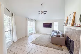 1602 Autumn Breeze Ln, Lewisville, TX 75077 - Photo 14