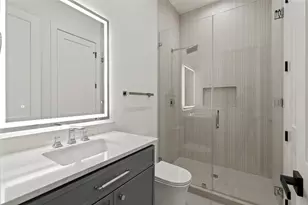 8623 San Fernando Way, Dallas, TX 75218 - Photo 32