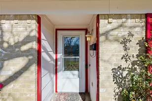 1401 Monaco Dr, Lewisville, TX 75067 - Photo 2