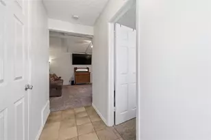 1401 Monaco Dr, Lewisville, TX 75067 - Photo 4