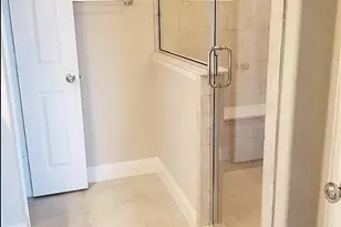 904 Estelle Dr, Euless, TX 76040 - Photo 8