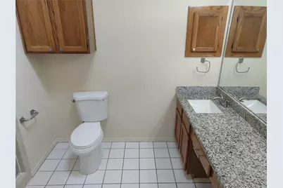 5704 Congressional Drive, Arlington, TX 76018 - Photo 12