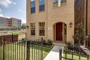 1366 Branchwood Pl, Dallas, TX 75215 - Photo 2