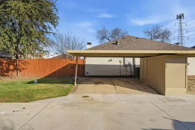 2306 Carol Good Lane, Carrollton, TX 75006 - Photo 16