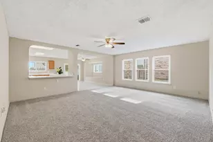 3148 Spyglass Dr, Grand Prairie, TX 75052 - Photo 6