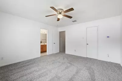 3148 Spyglass Drive, Grand Prairie, TX 75052 - Photo 22