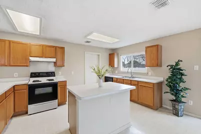 3148 Spyglass Drive, Grand Prairie, TX 75052 - Photo 14