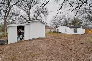 325 Wilton Dr, Greenville, TX 75401 - Photo 36