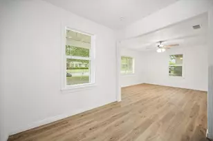 1417 Hamsted St, Fort Worth, TX 76115 - Photo 10