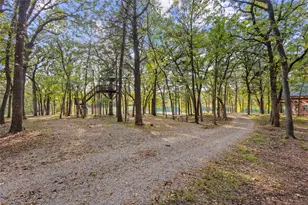 411 Hidden Meadows Ln, Denison, TX 75021 - Photo 32