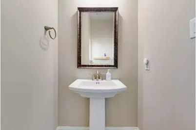 3606 Adriana Avenue, Irving, TX 75038 - Photo 30