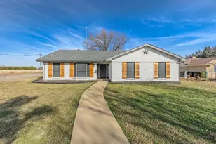 2401 Farr St, Caddo Mills, TX 75135 - Photo 1