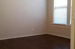 304 Fulton St, Denton, TX 76201 - Photo 8