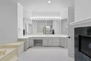 18016 Rock Branch Dr, Dallas, TX 75287 - Photo 20