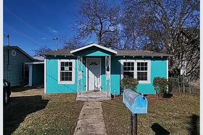 108 Monroe Street, Cleburne, TX 76033 - Photo 1