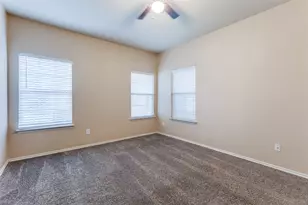 2217 Stonebrook Ln, Mesquite, TX 75181 - Photo 6