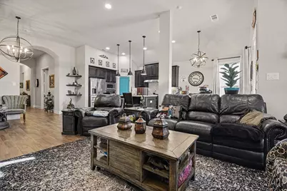 9924 Bitterroot Drive, Little Elm, TX 75068 - Photo 4