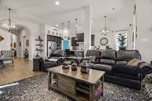 9924 Bitterroot Dr, Little Elm, TX 75068 - Photo 4