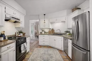 7824 Mahonia Dr, Fort Worth, TX 76133 - Photo 18