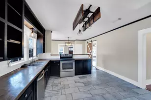 119 W University Ave, Waxahachie, TX 75165 - Photo 10