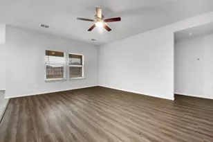 5813 Silverjack Trl, Denton, TX 76226 - Photo 16