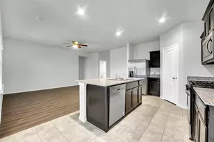 5813 Silverjack Trl, Denton, TX 76226 - Photo 18