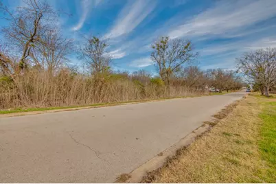 208 W Ninth Street, Kemp, TX 75143 - Photo 8
