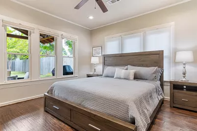 932 N Windomere Avenue, Dallas, TX 75208 - Photo 12